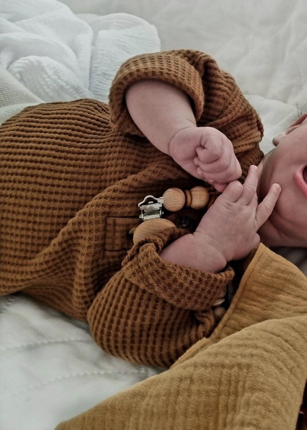 Wooden pacifier clip