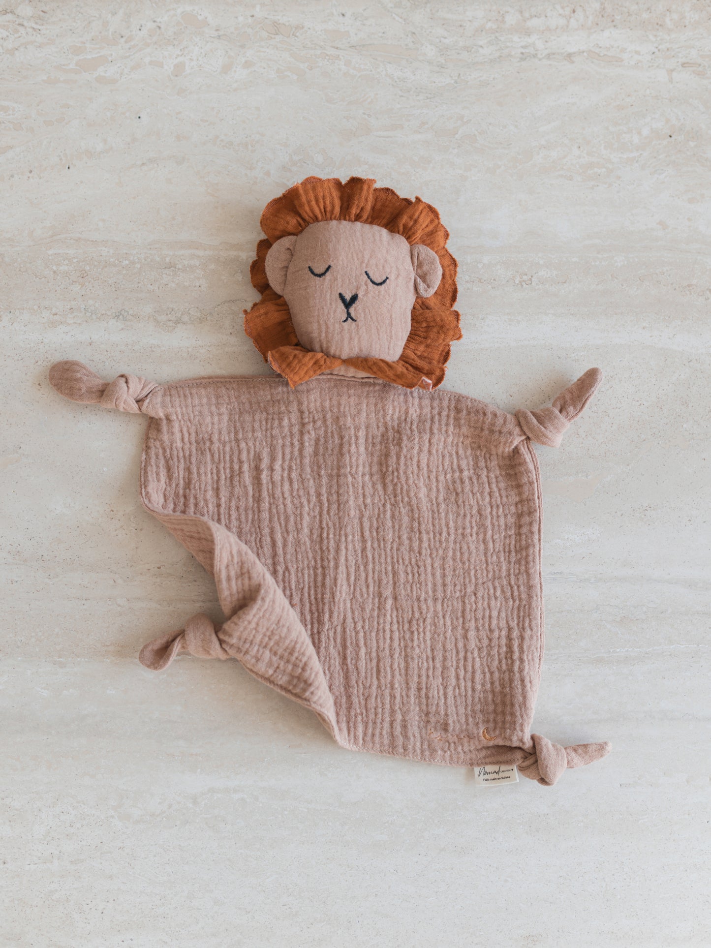 Cotton gauze lion comforter